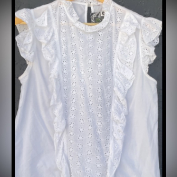 Tops - Elegant White Lace Ruffle Top